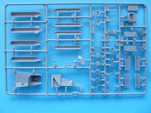 Armament, fueal tanks, cockpits - sprue bottom Armament, fueal tanks, cockpits - sprue bottom