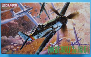 Focke Wulf Ta-152 H-1 - box top Focke Wulf Ta-152 H-1 - box top