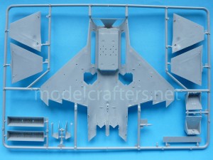 Sprue C bottom view Sprue C bottom view