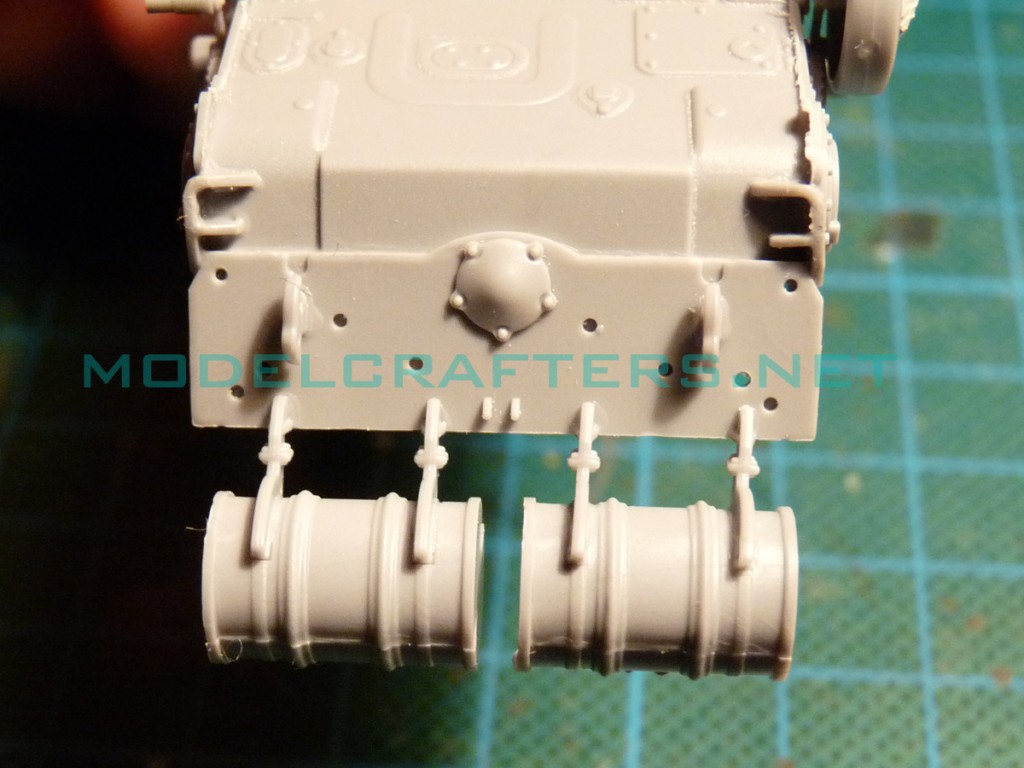 Building Zvezda 1/72 T-90, part 1
