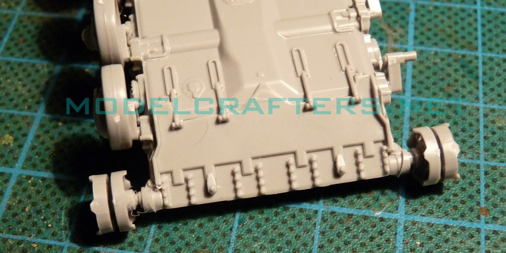 Building Zvezda 1/72 T-90, part 1